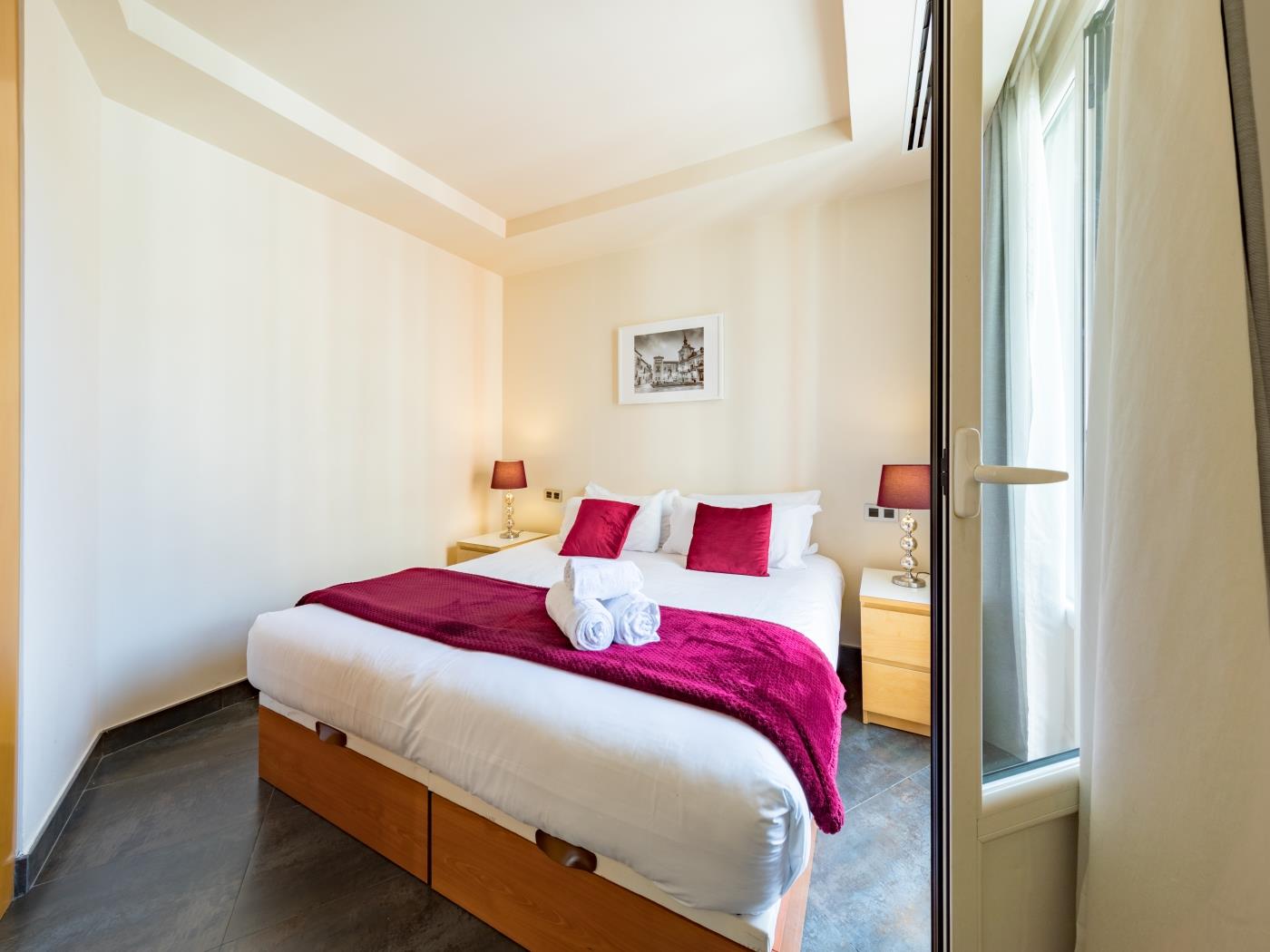 Sandoval - 1 Dormitorio en Madrid