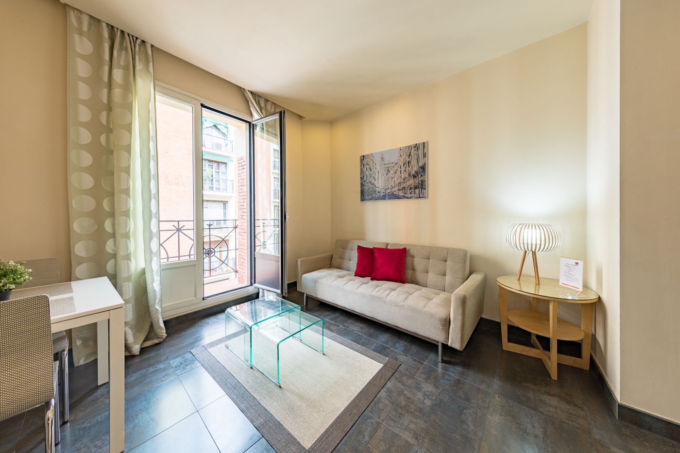 Sandoval - 1 Bedroom with Sofa Bed in Madrid